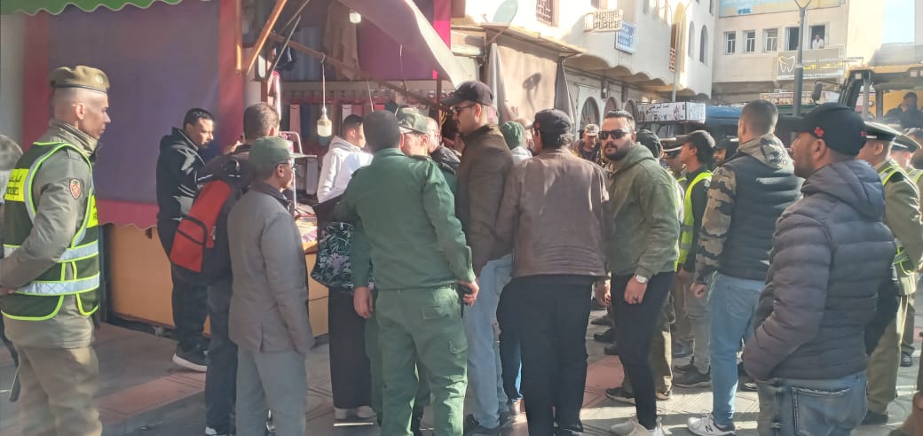 سلطات سطات تشن حملة ضد احتلال الملك العمومي بالمدينة
