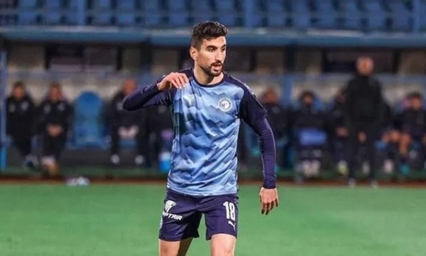 الوداد يحسم موقفه من التعاقد مع وليد الكرتي