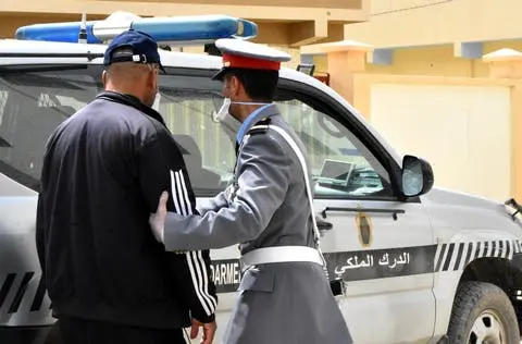 الدرك الملكي بتاونات يحبط عملية تهريب مخدرات ويوقف شابًا في العشرين من عمره