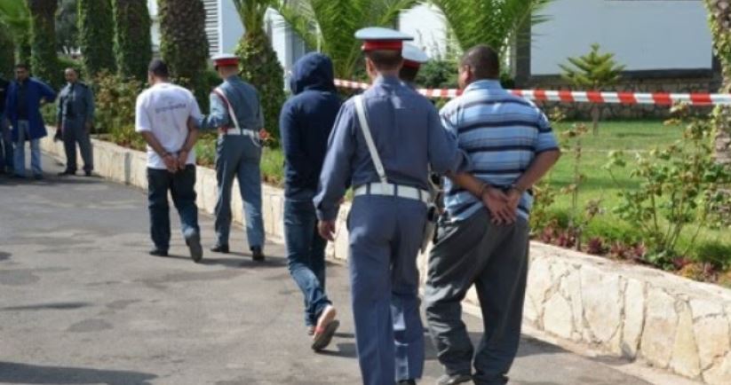 الدرك الملكي بالعطاوية يُفكك عصابة لسرقة “التروتينيت” تحت التهديد بالسلاح