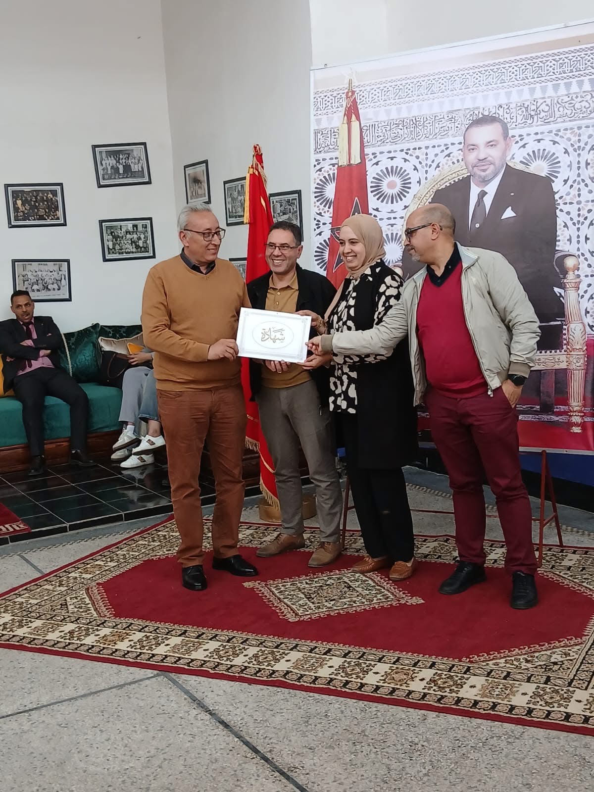 ثانوية الإمام مالك التأهيلية تحتضن ملتقى الإعلام والتوجيه بشراكة مع جمعية الآباء والأمهات