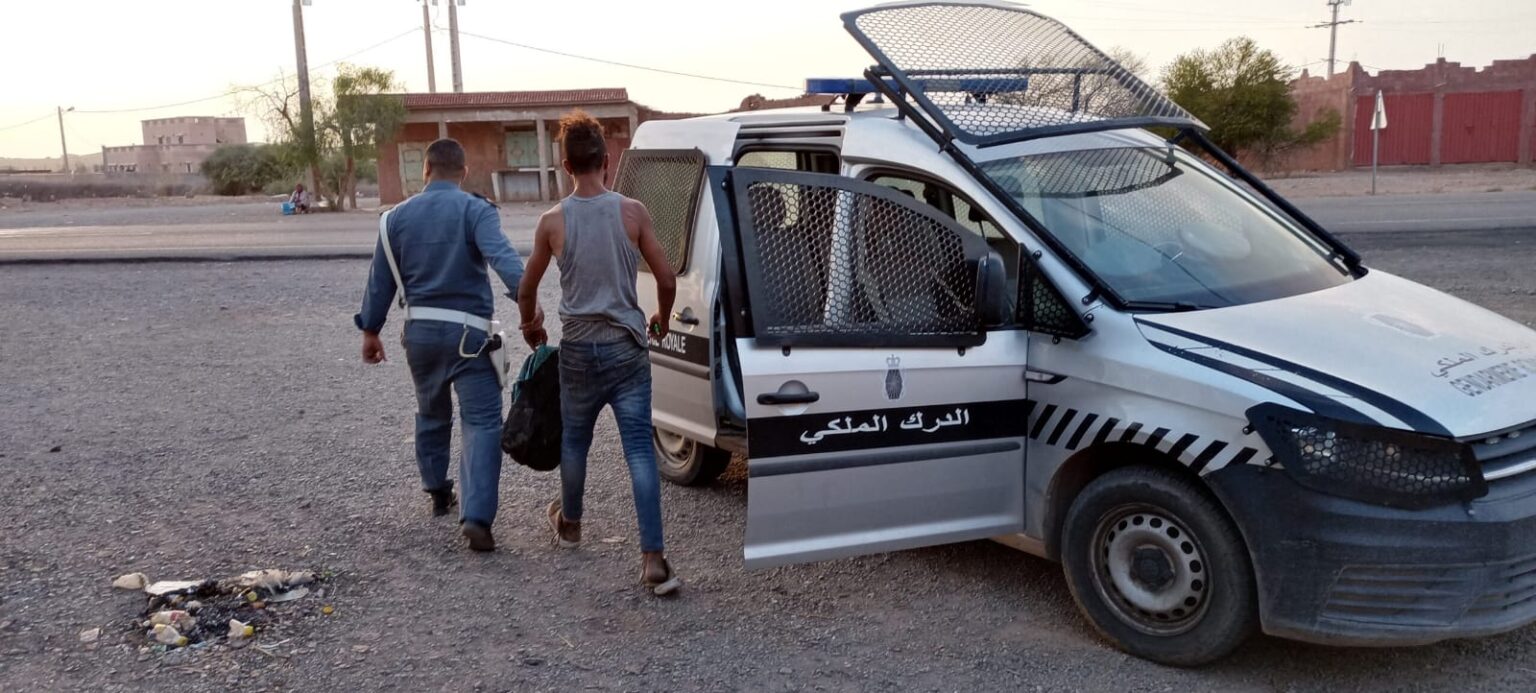 الدرك الملكي يطيح بمشتبه فيه أجنبي في قضية استغلال جنسي لقاصر باكزناية
