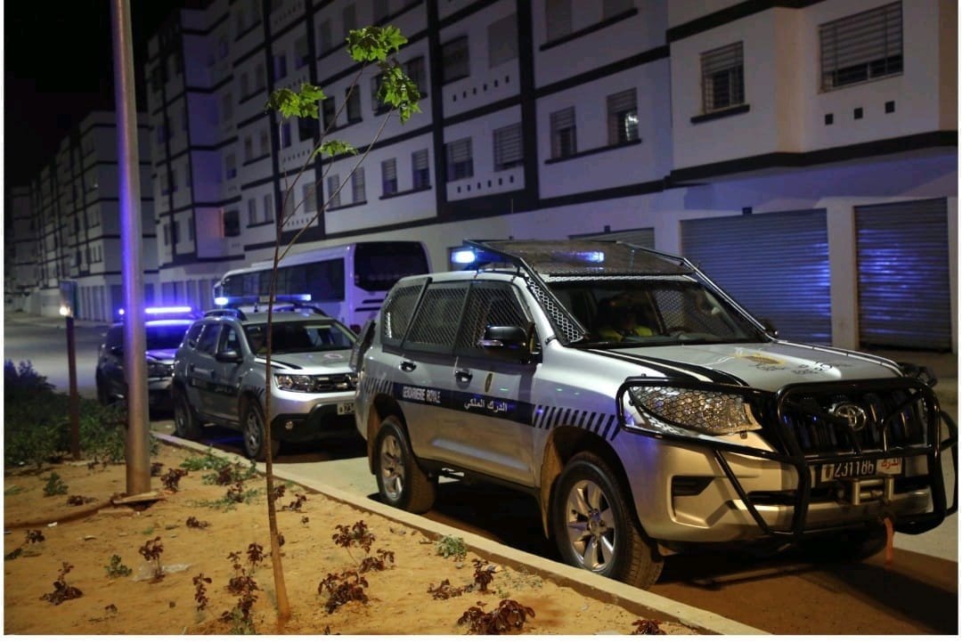 دركي يتعرض لإصابة خطيرة خلال إحباط محاولة للهجرة السرية بسيدي بيبي