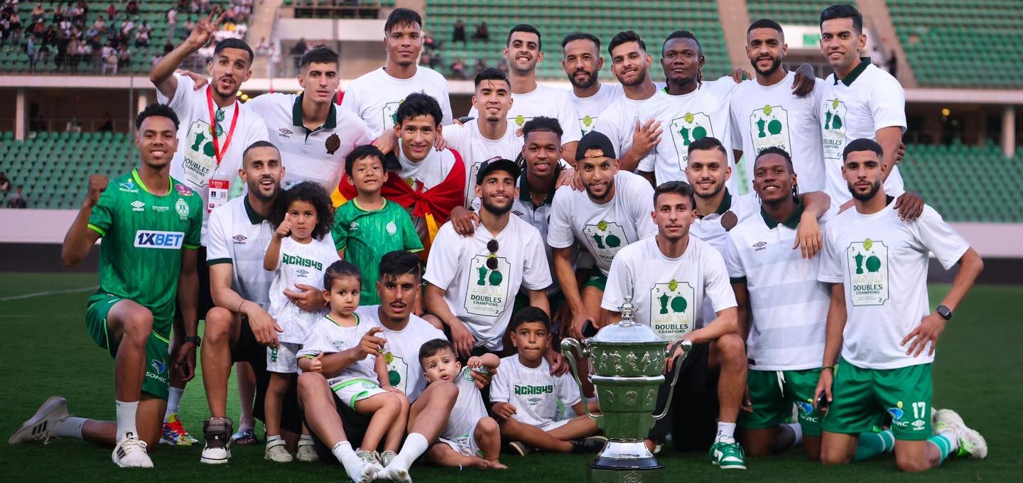الرجاء فريق الالقاب عن جدارة واستحقاق… أول من يحقق ثلاثية “الدوبلي” في المغرب.. إنجاز تاريخي يتفوق به على الجيش الملكي