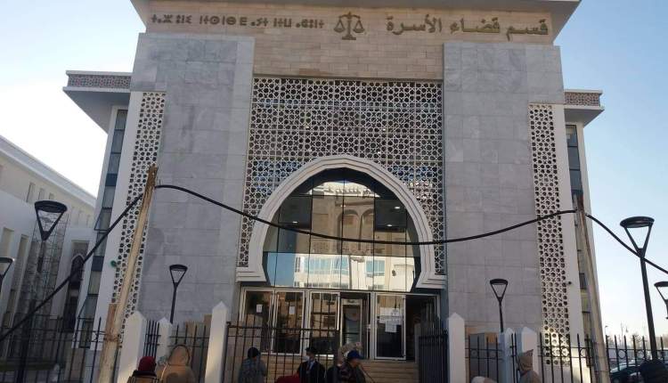 رجل يتنكر في هيئة امرأة ويطلب التسجيل كـ”مجهولة النسب” رفقة رضيع في طنجة…