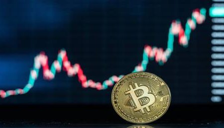 بوتين يوقع قانون العملات المشفرة في روسيا