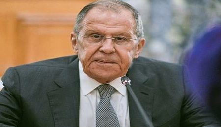 لافروف … اليابان اختارت العسكرة لضمان مصالحها بدلا من التعاون مع روسيا