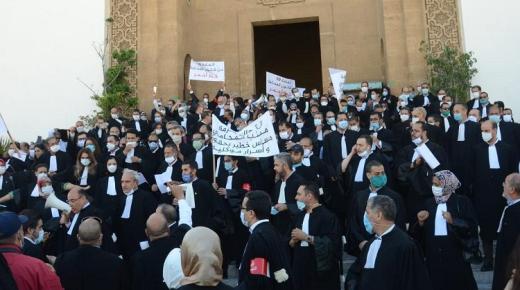 هيئات المحامين بالمغرب تعلن التصعيد وتدخل في إضراب وطني شامل
