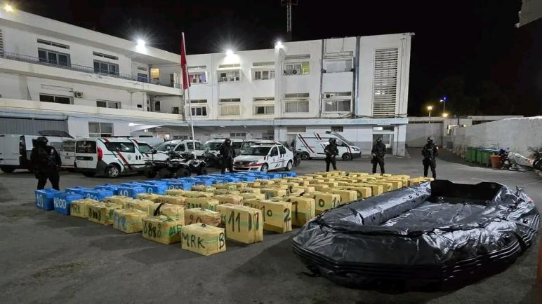 أكادير.. إحباط محاولة تهريب دولي للمخدرات وحجز أزيد من 4 أطنان من الشيرا وتوقيف مشتبه به