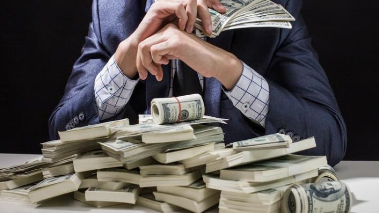 خسائر قياسية لأغنى 500 شخص في العالم…. 536 مليار دولار تبخرت في يومين بعد تصريحات ترمب التجارية