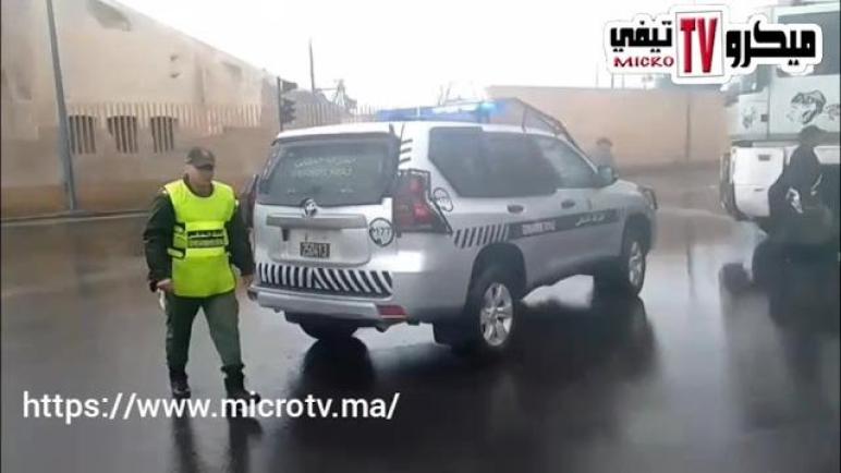 مطاردة خطيرة فسبت كزولة: حجز 16 طن ديال الحشيش وهروب السائق!”