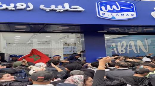 الناس طوابير لمدة 3 أيام، محل حلويات مصري في المغرب يثير ضجة والسلطات تتدخل