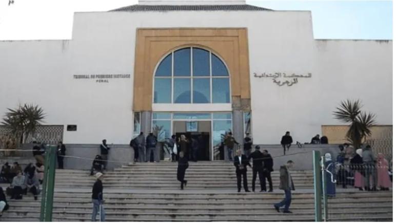تأجيل محاكمة “عائلة تيك توكر” بعين السبع ورفض طلبات السراح المؤقت