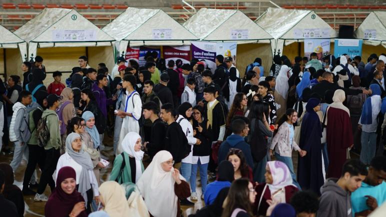 “تحت شعار ‘التوجيه السليم خطوة نحو النجاح’.. مديونة تشهد أول ملتقى إقليمي لتوجيه التلاميذ نحو المستقبل”