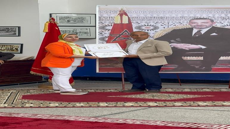 ثانوية الإمام مالك التأهيلية تتألق في تنظيم ملتقى اقليمي ناجح تحت إشراف المديرة السيدة خديجة بن رحو