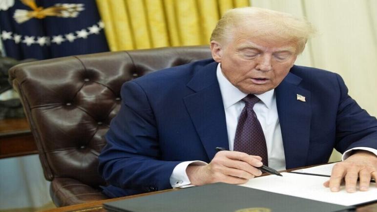 كشف دوافع ترامب في تهديد كندا والمكسيك بالرسوم الجمركية