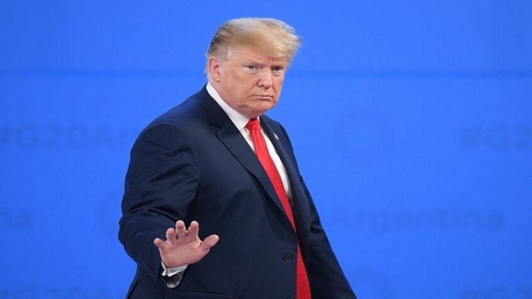 ترامب يسمح ببيع النفط الفنزويلي إلى الصين ولكن ليس بأسعار مادورو