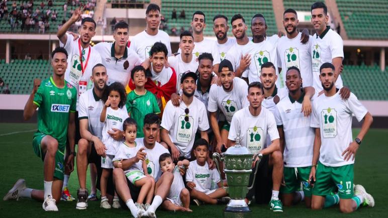 الرجاء فريق الالقاب عن جدارة واستحقاق… أول من يحقق ثلاثية “الدوبلي” في المغرب.. إنجاز تاريخي يتفوق به على الجيش الملكي